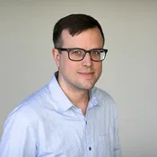 Eli Asikin-Garmager
